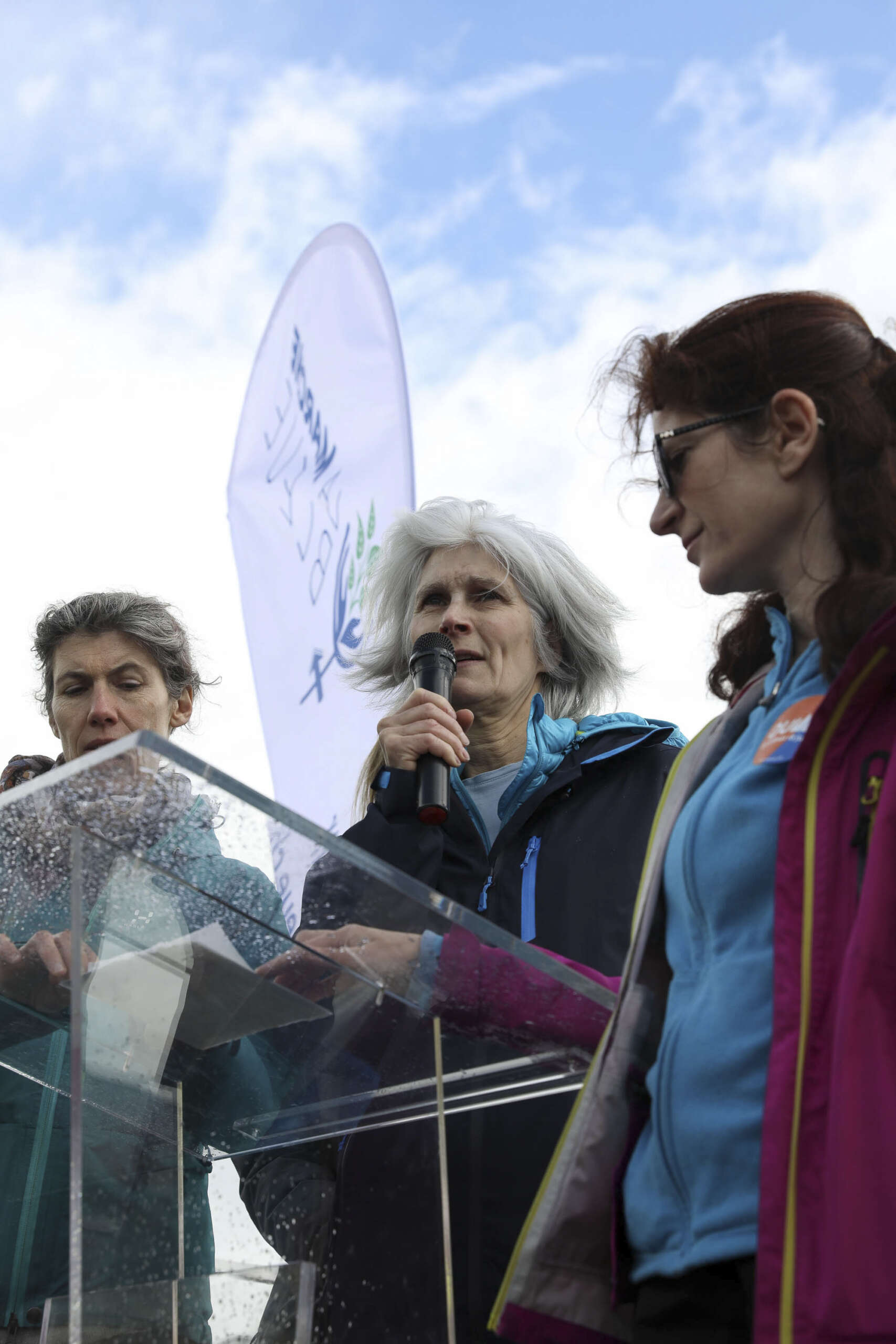 LMB - lancement 1er avril © Mathilde Widmann - La Marche Bleue_0001_OC8A7719